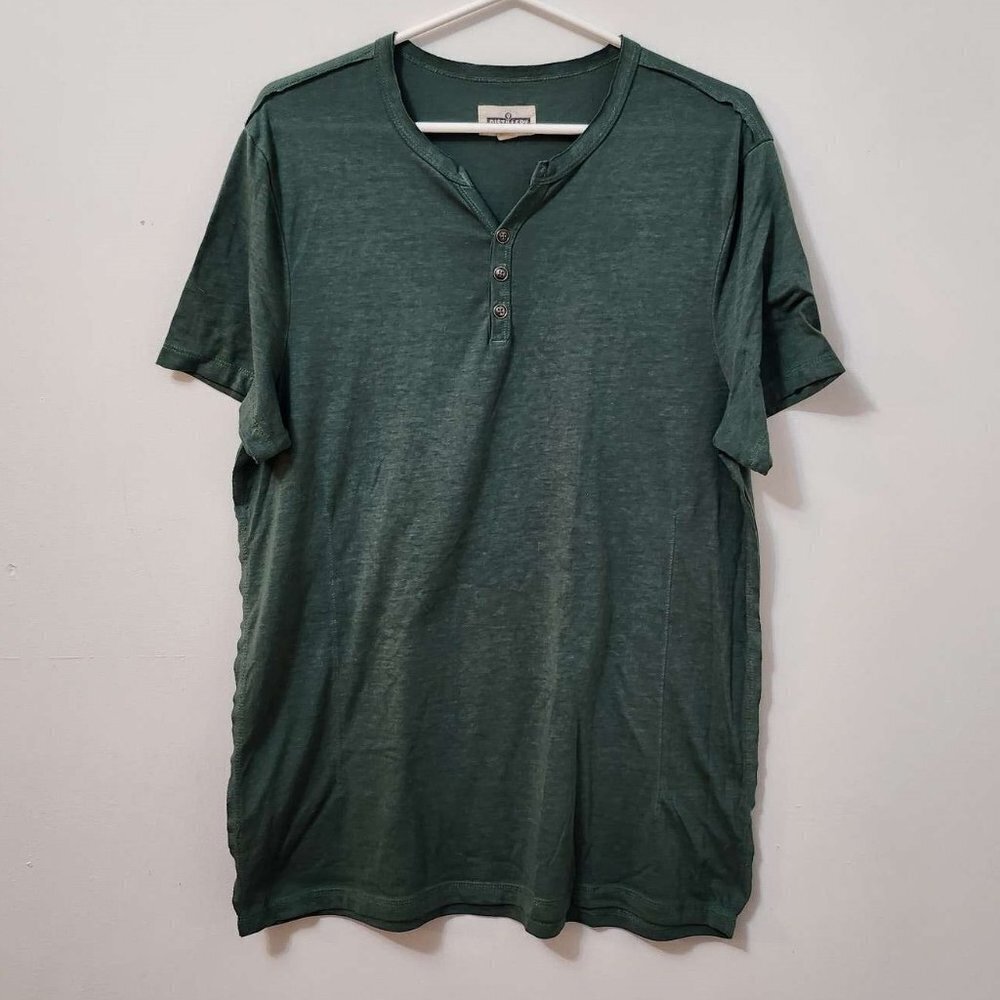 Mens Relaxed Fit Green Button Up Short Sleeve Shirt